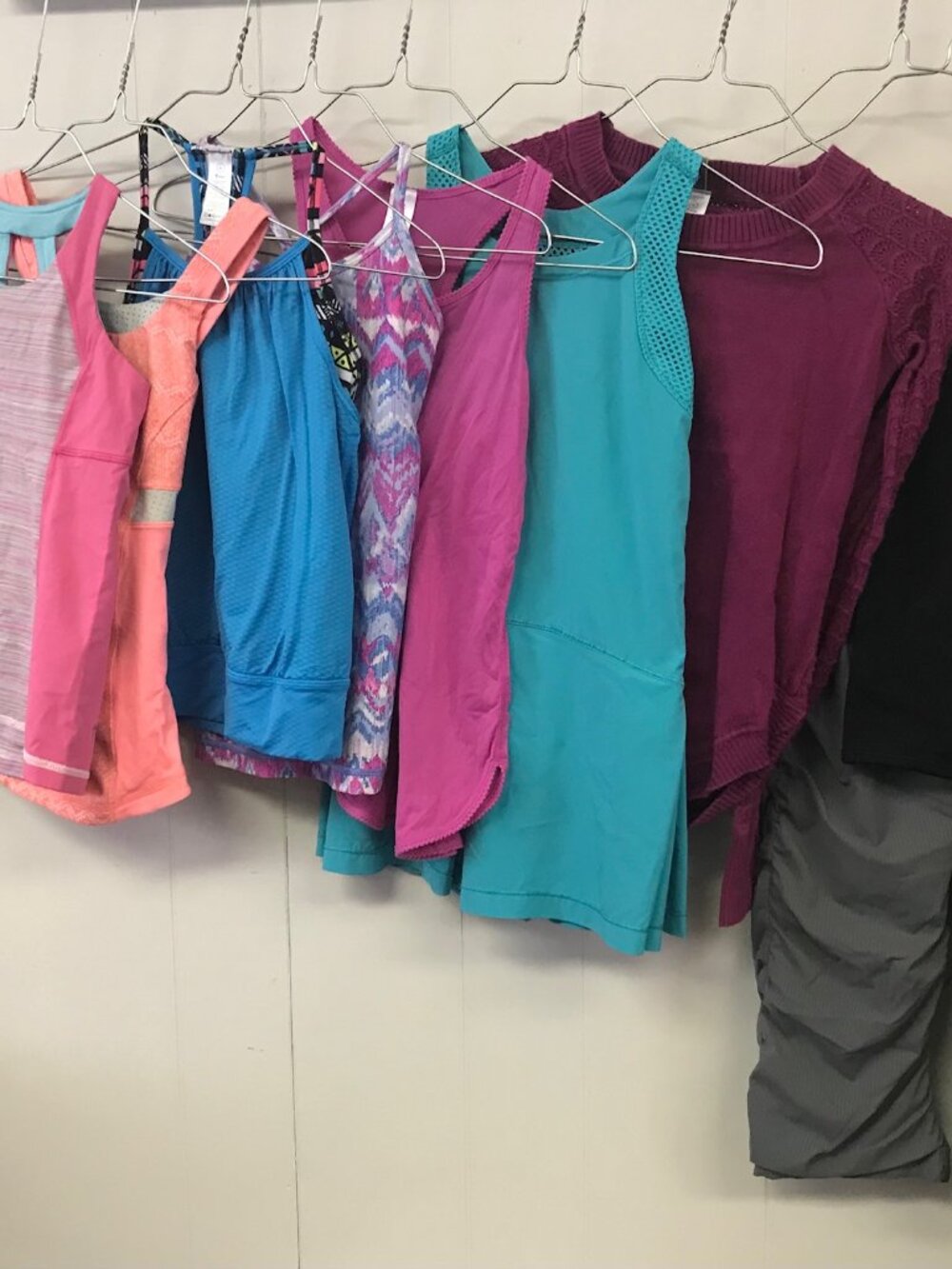 Ivivva by Lululemon Huge Activewear Bundle Size 6 & 7 Lot EUC